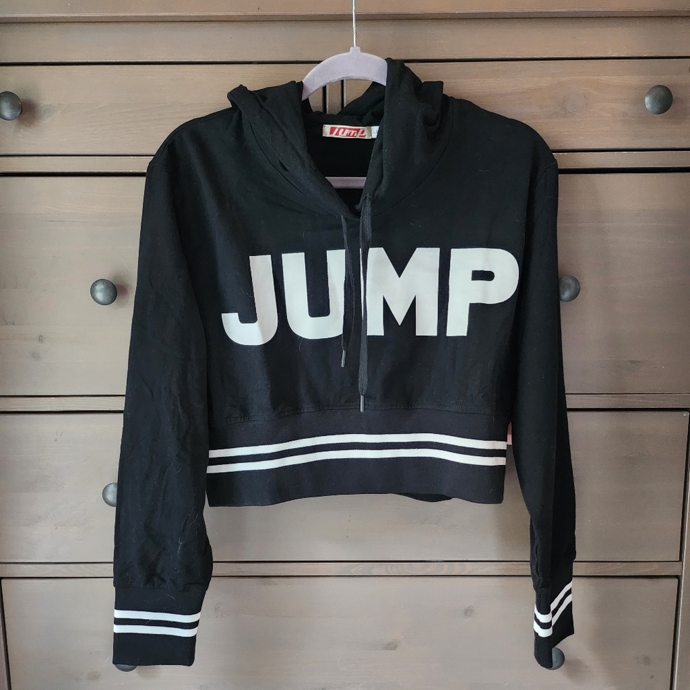 Black and White 'JUMP' Hoodie Size Large #basketball #vollyball #trackandfield